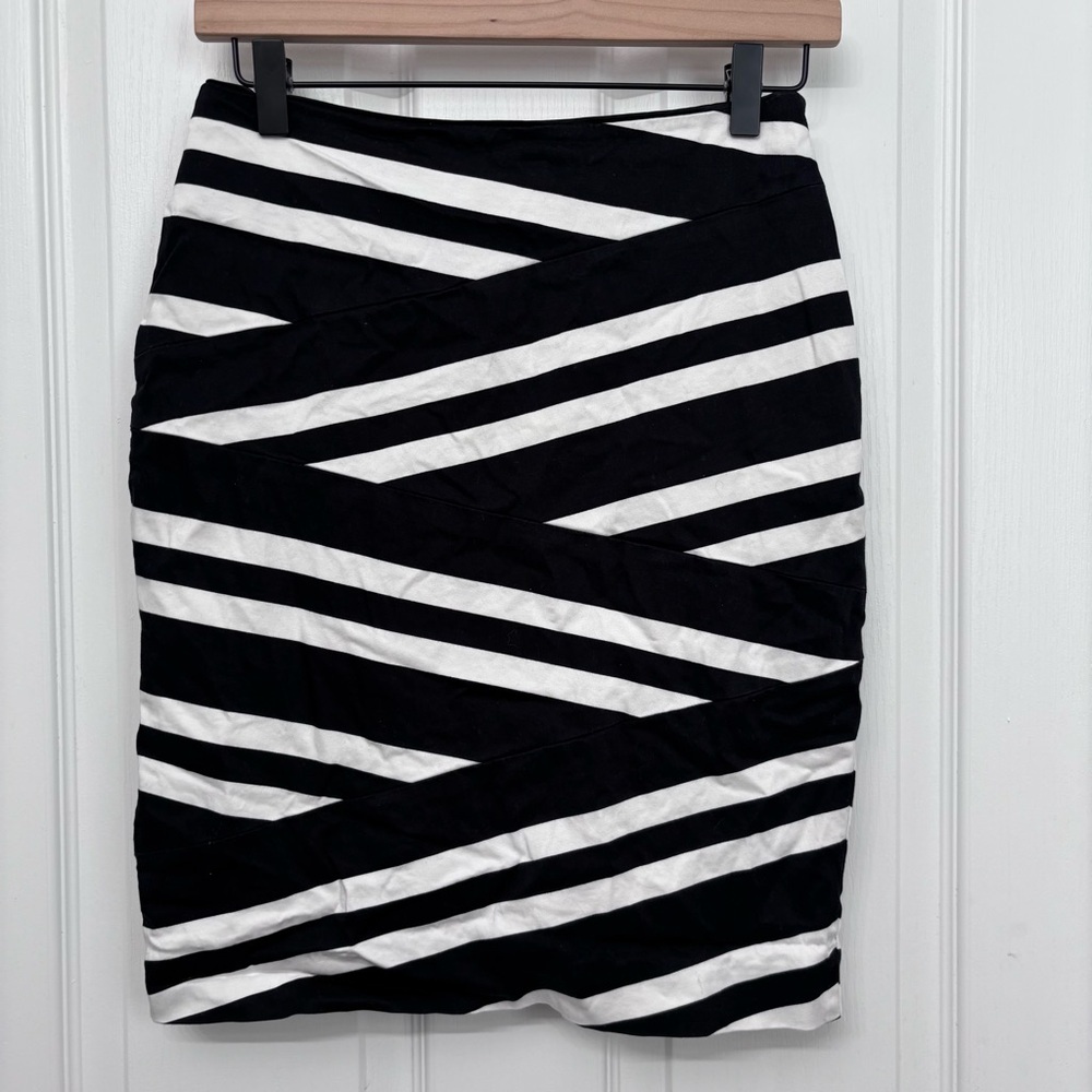 Black Stripe Bodycon Skirt | WHBM 00